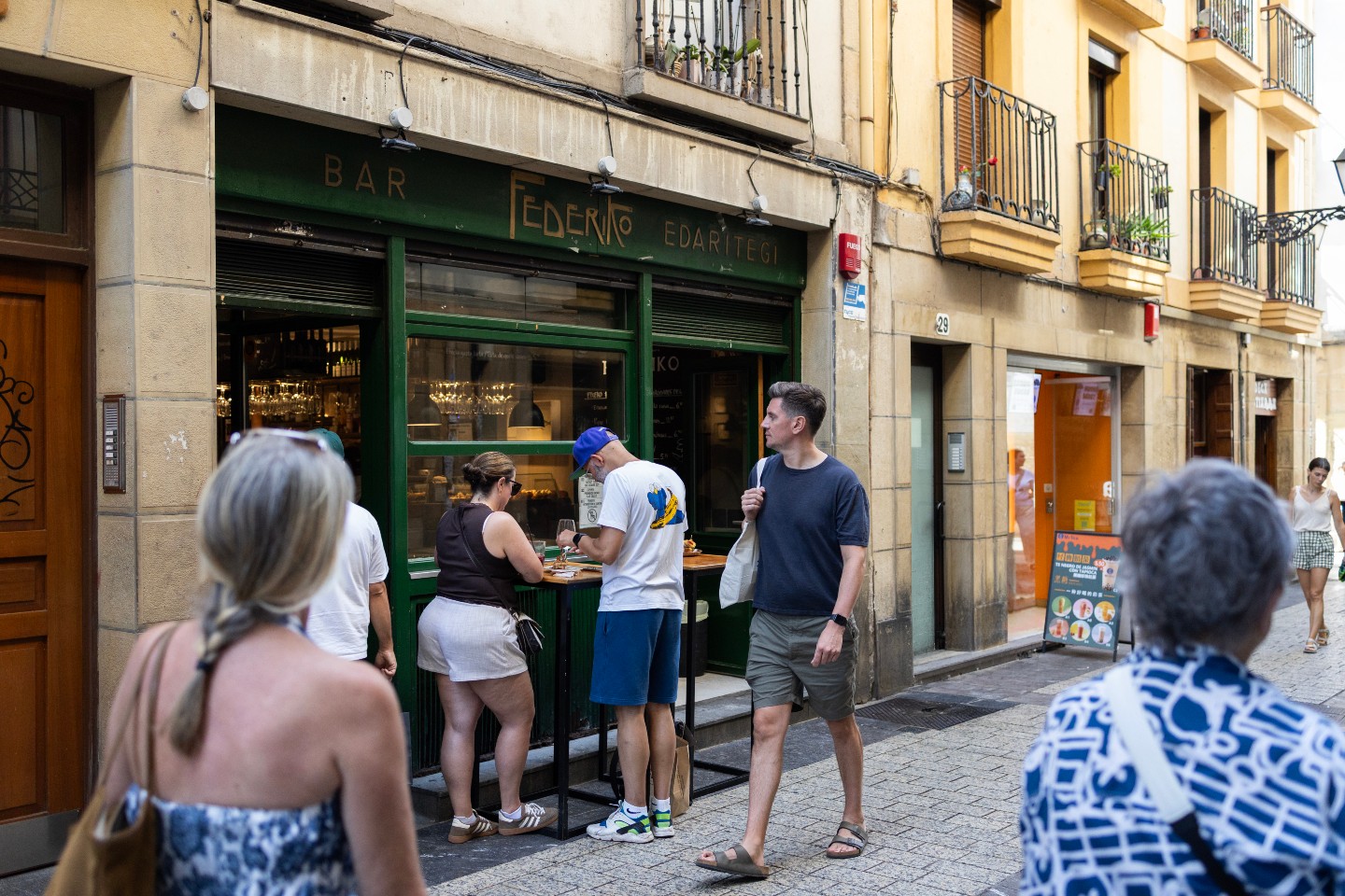 Fachada de Federiko Taberna en la Parte Vieja